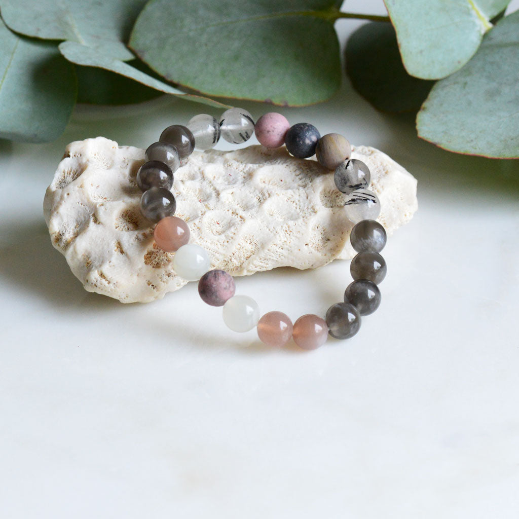 Strong girl Armband