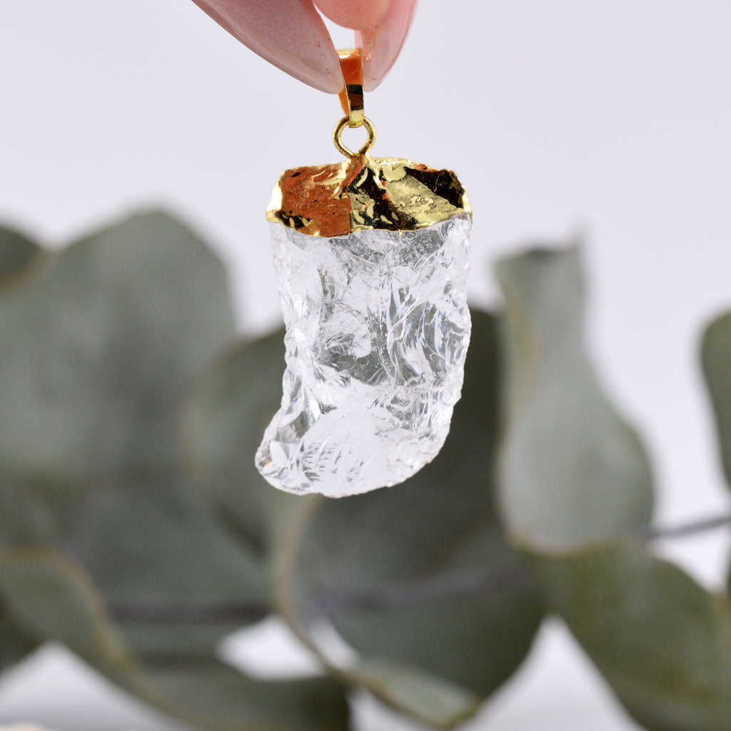Bergkristall Anhänger gehämmert