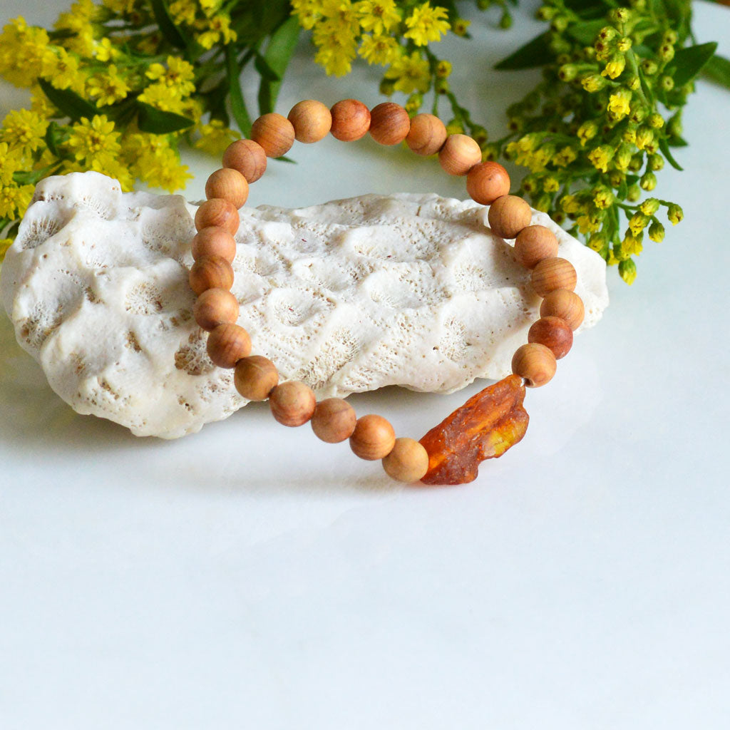 Bernstein-Sandelholz Armband