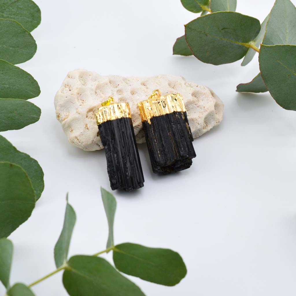 Schwarzer Turmalin Anhänger XL gold