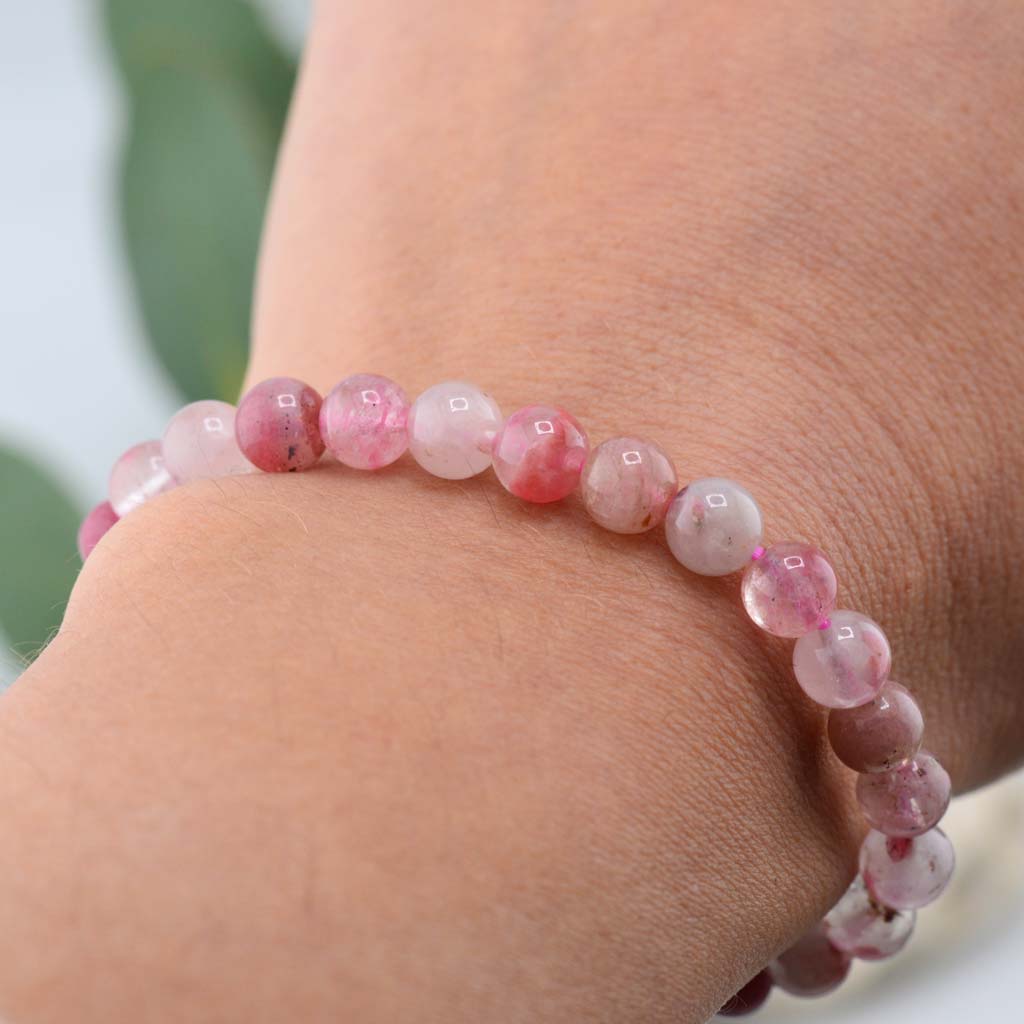 Rhodonit in Quarz Armband