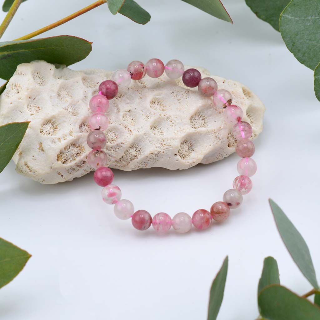 Rhodonit in Quarz Armband