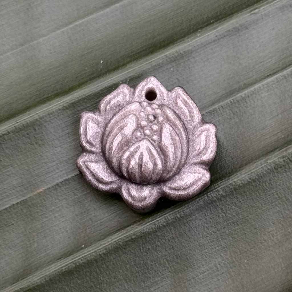 Obsidian Lotus Anhänger