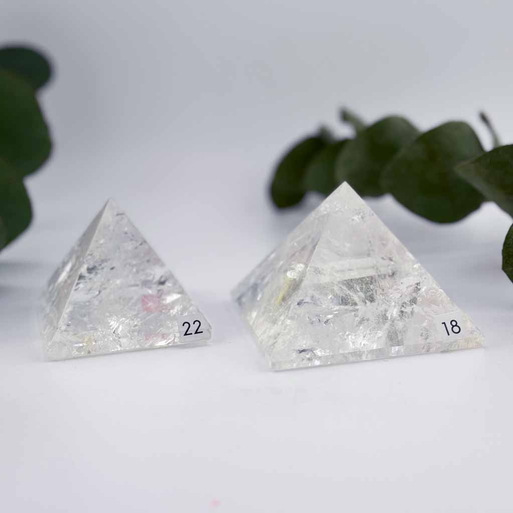 High Quality Bergkristall Pyramide Energie Raumreinigung