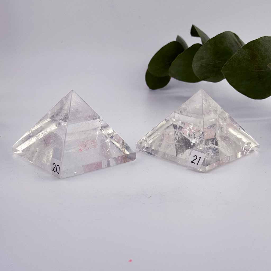 High Quality Bergkristall Pyramide Energie Raumreinigung