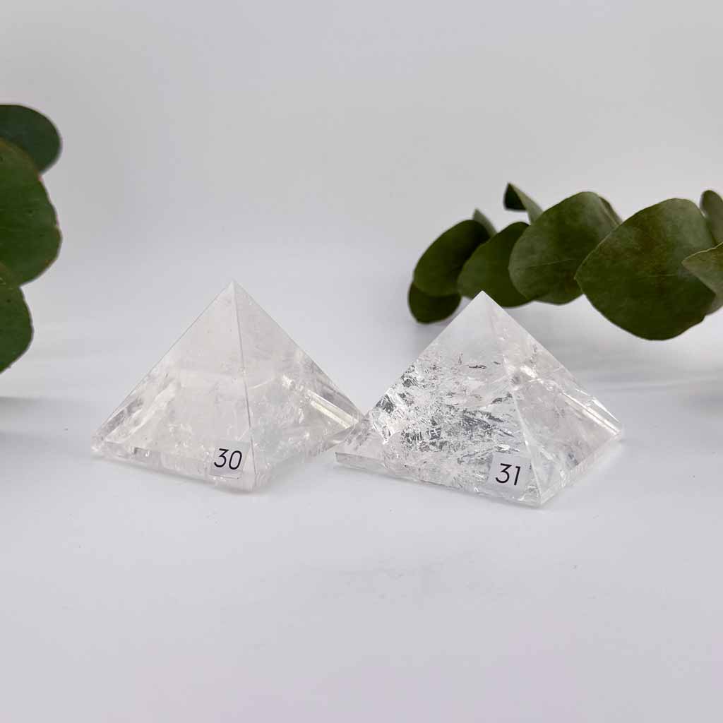 High Quality Bergkristall Pyramide Energie Raumreinigung