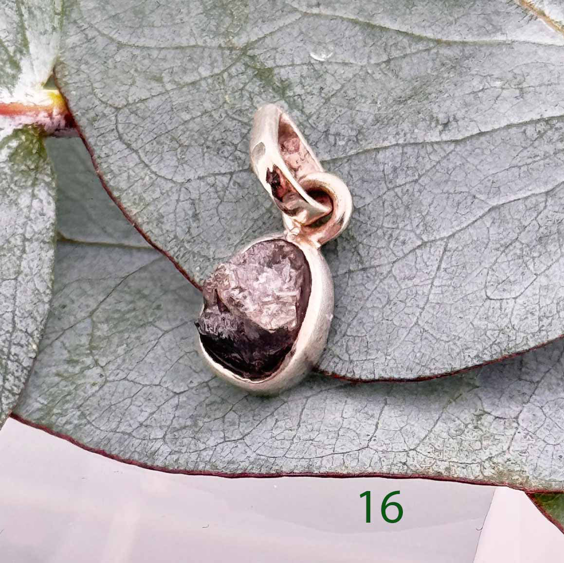 Echter Rohdiamant in Silber