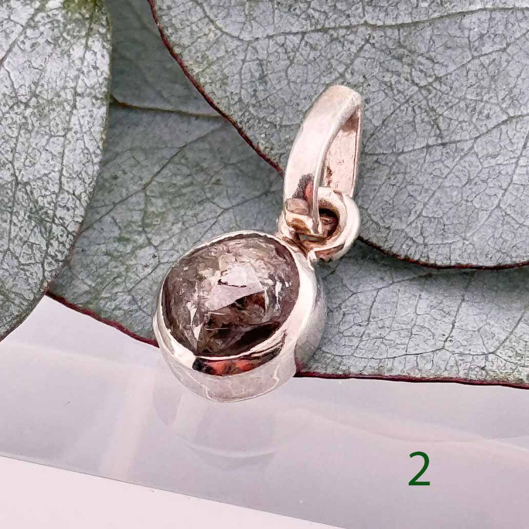 Echter Rohdiamant in Silber