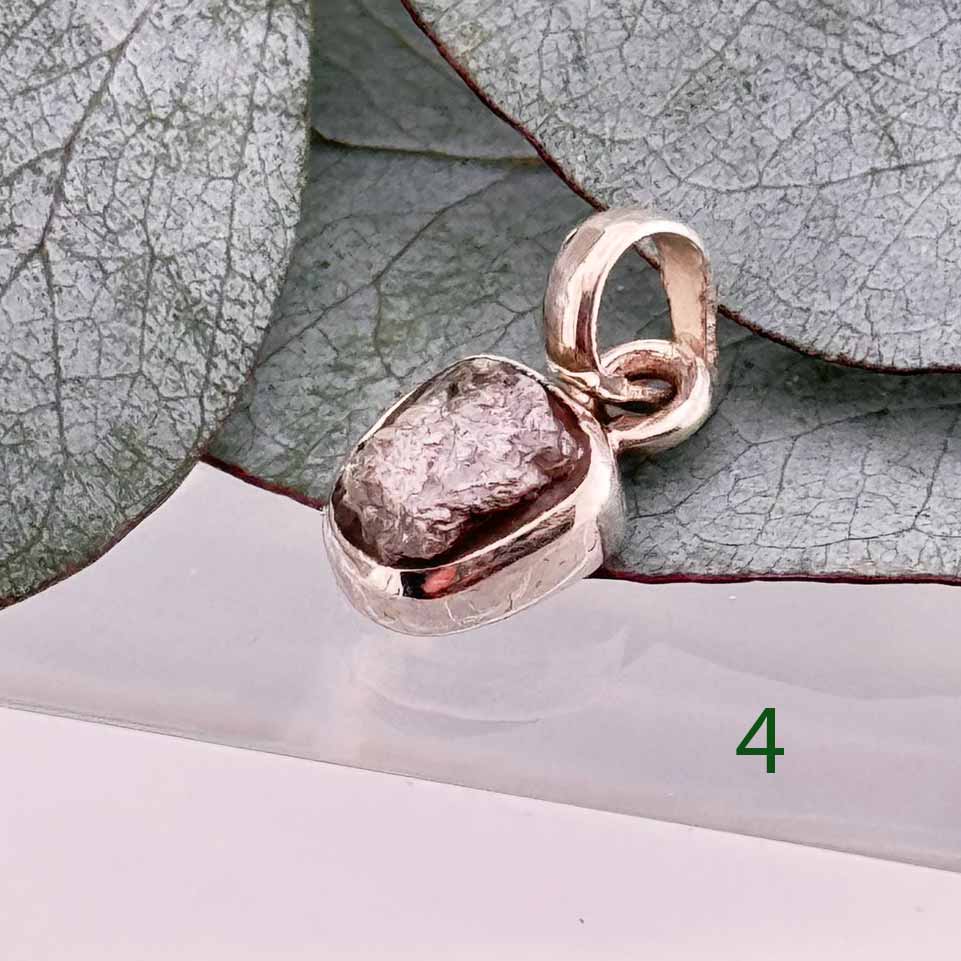 Echter Rohdiamant in Silber