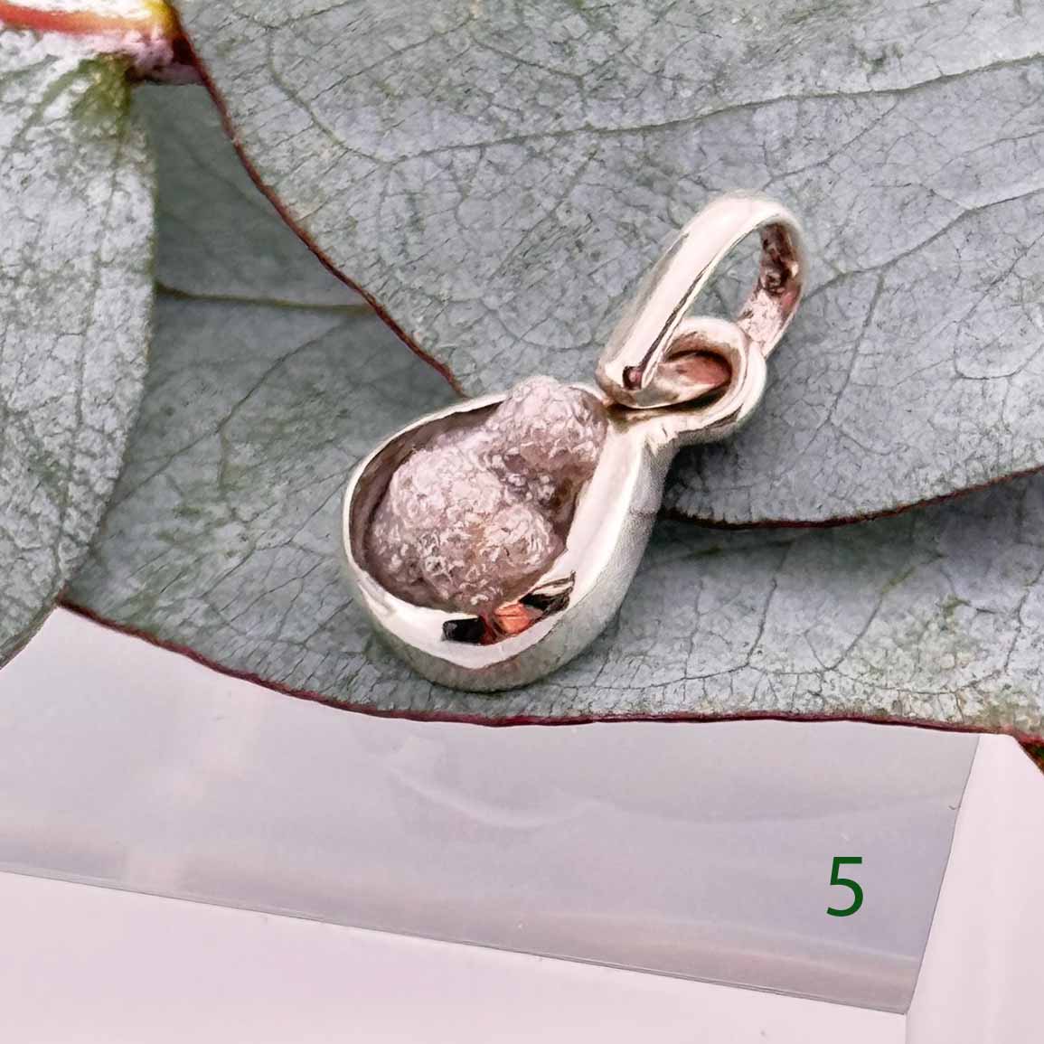 Echter Rohdiamant in Silber