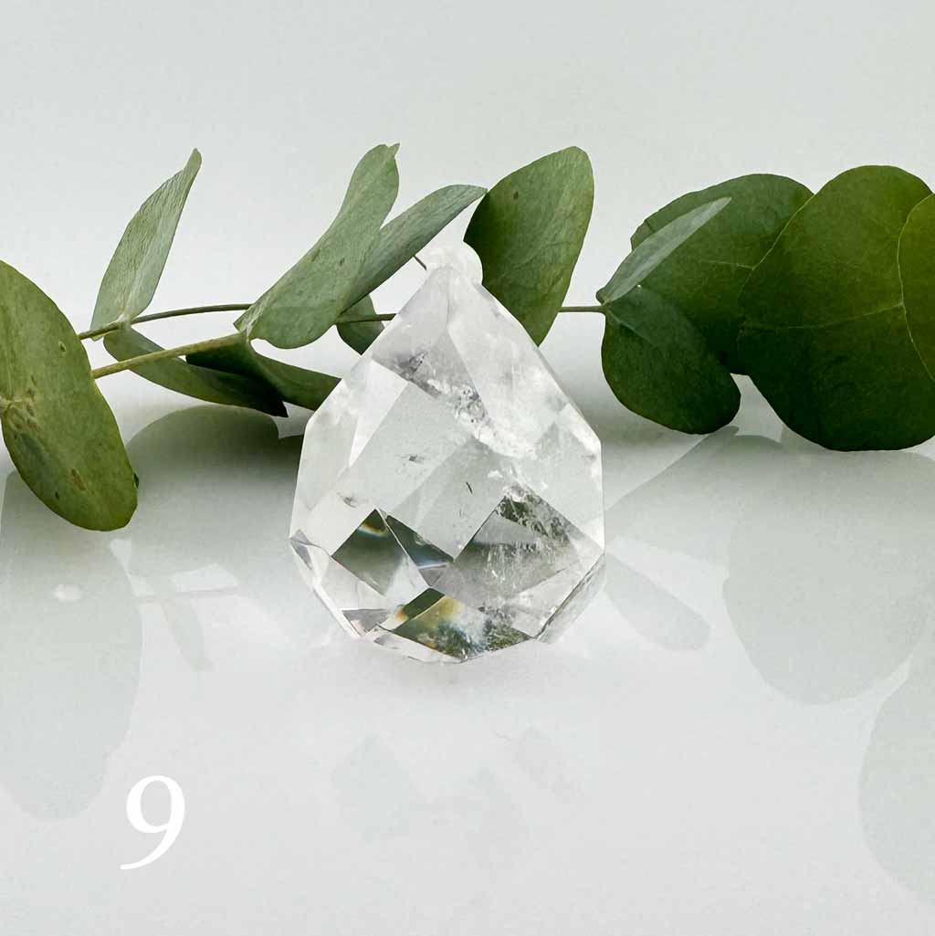 Bergkristall Ei Energie Raumreinigung