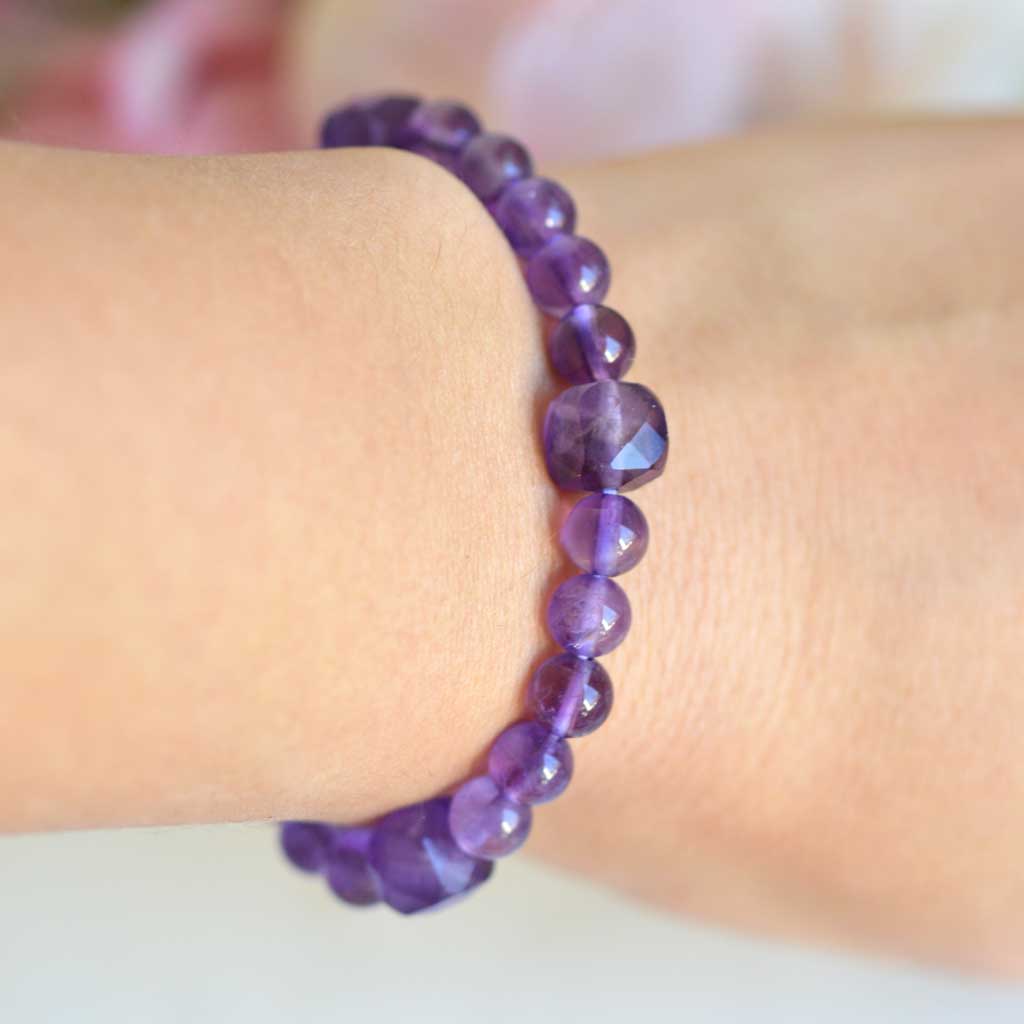 Amethyst Variation Armband