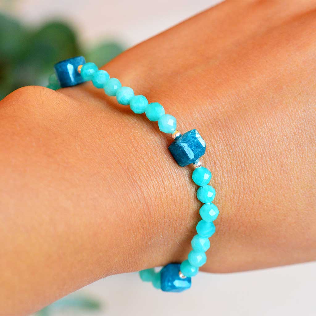 Clear Your Mind Armband