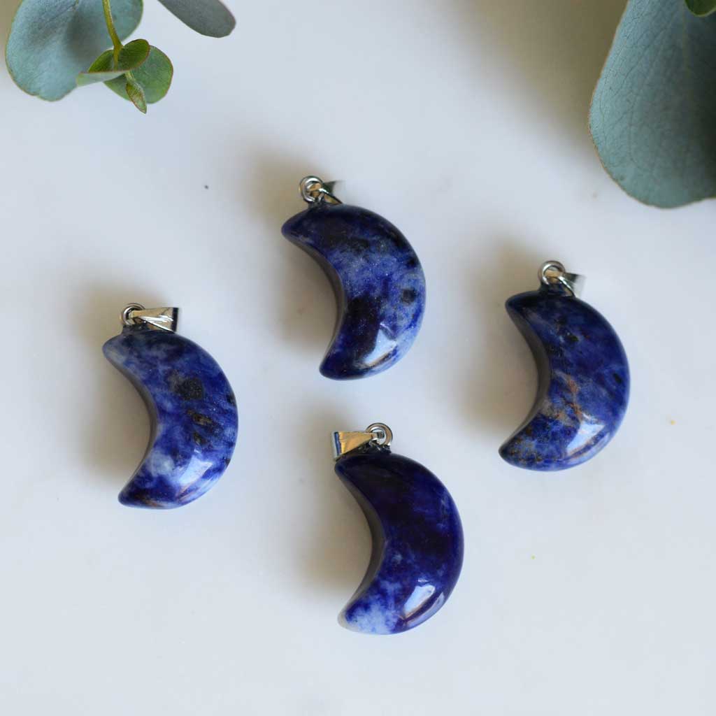 Sodalith Mond Anhänger