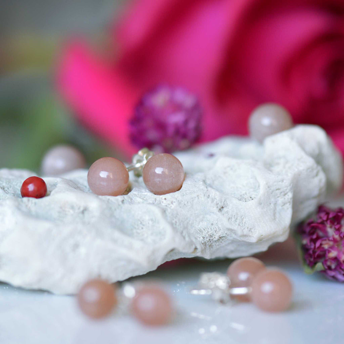 Mondstein Ohrstecker pfirsichrosa