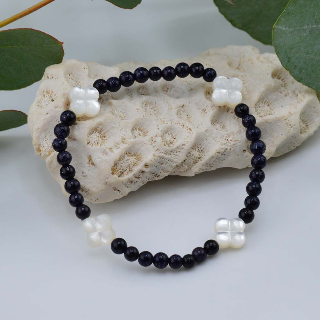 Holy Night bloom Armband