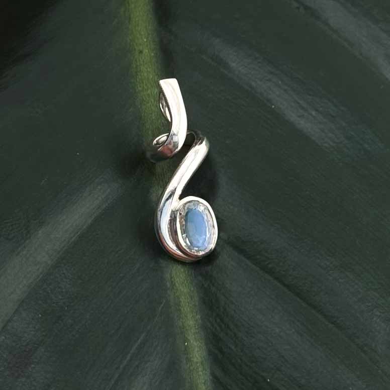 Mondstein Anhänger Sri Lanka