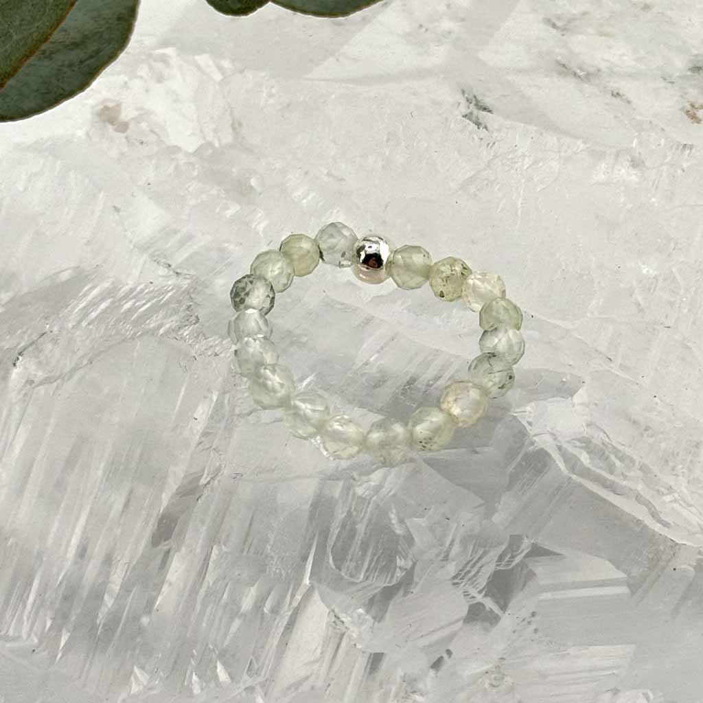 Phrenit Ring facettiert