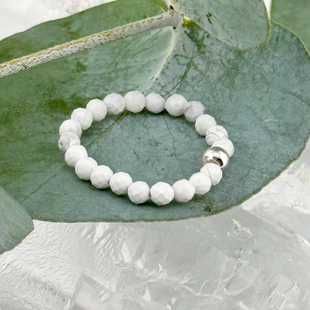 Howlith Ring facettiert