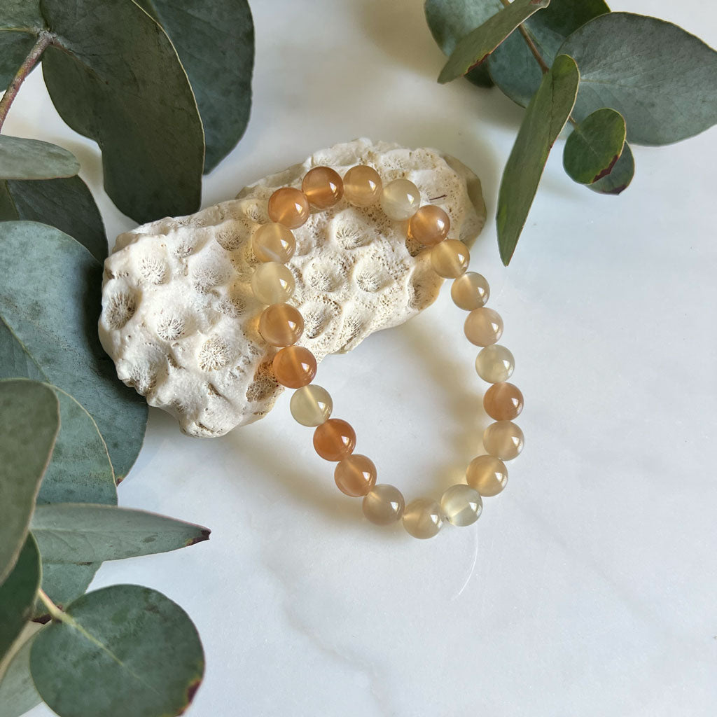 Roter Mondstein Armband