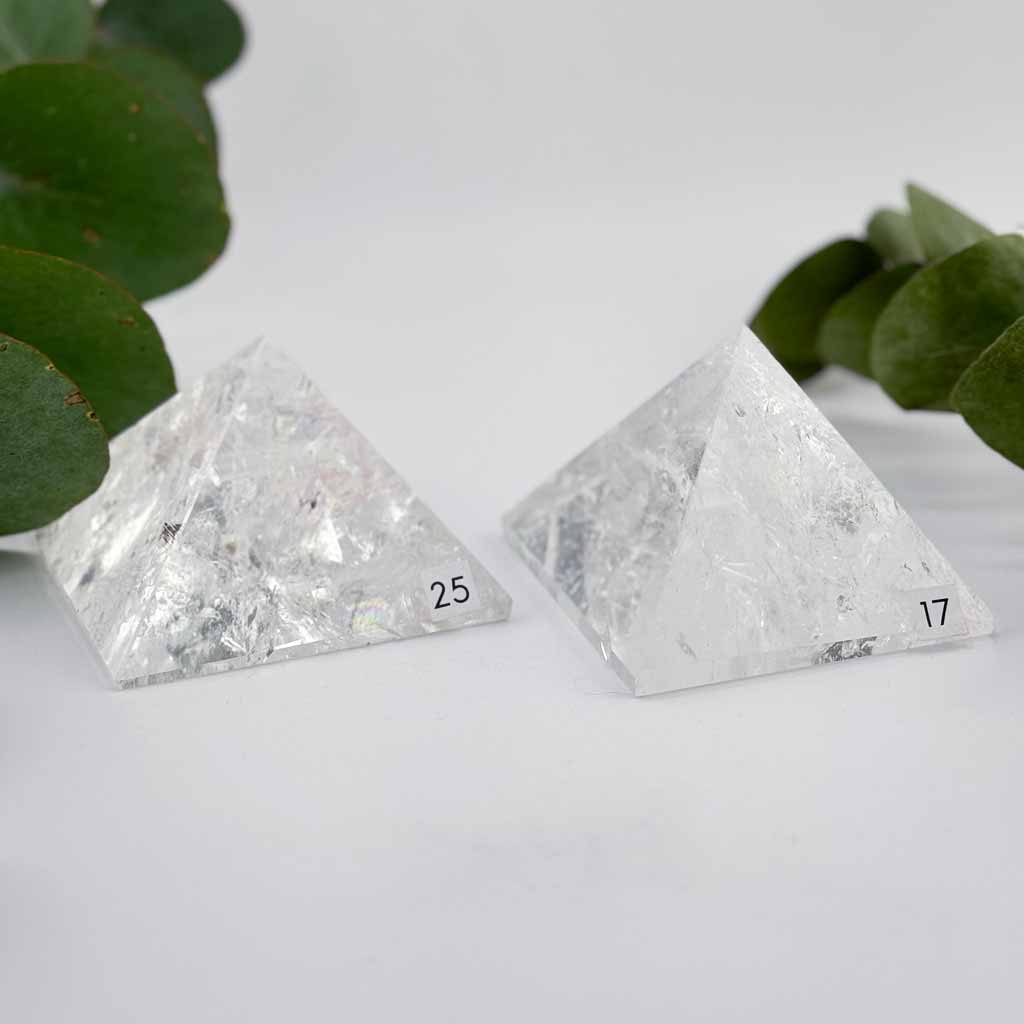 High Quality Bergkristall Pyramide Energie Raumreinigung