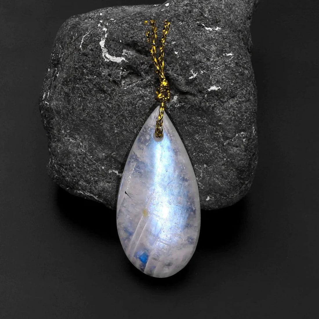 Mondstein Anhänger weiss