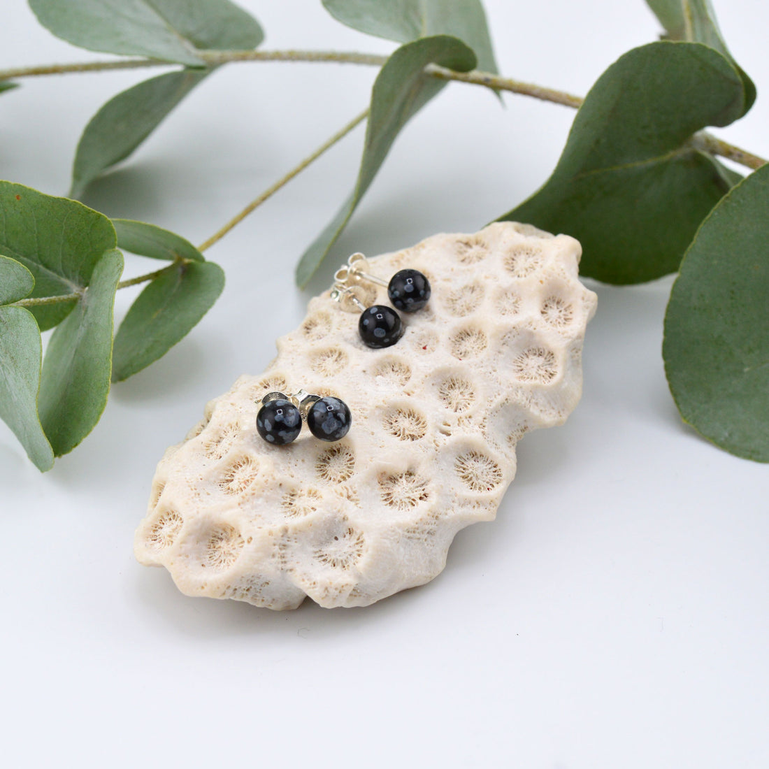 Schneeflocken Obsidian Ohrstecker