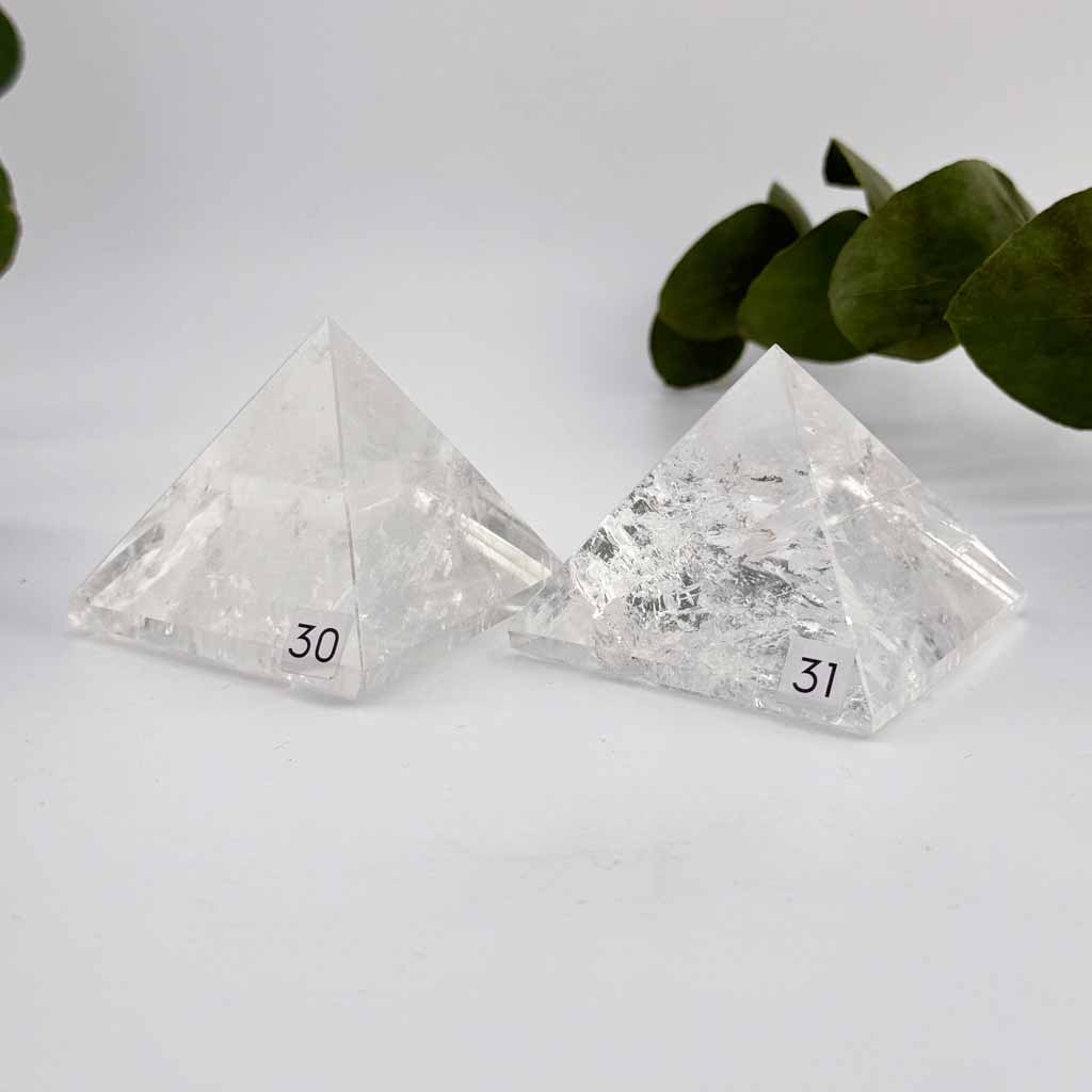 High Quality Bergkristall Pyramide Energie Raumreinigung