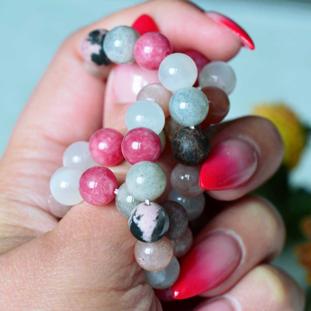 Divine Feminity Armband