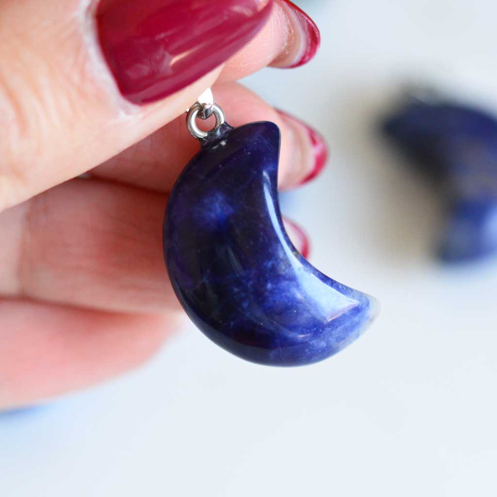 Sodalith Mond Anhänger